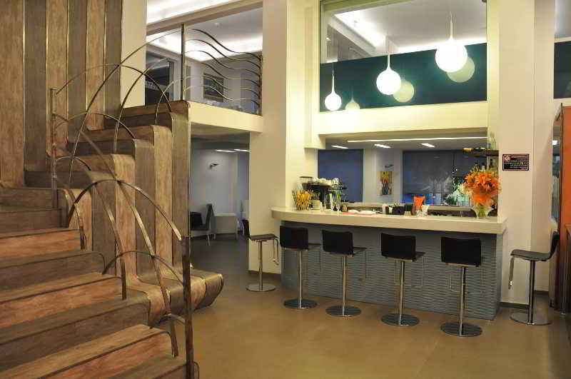 Astron Hotel Ierápetra エクステリア 写真